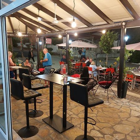Skala Pearls A2 Apartment Bagian luar foto