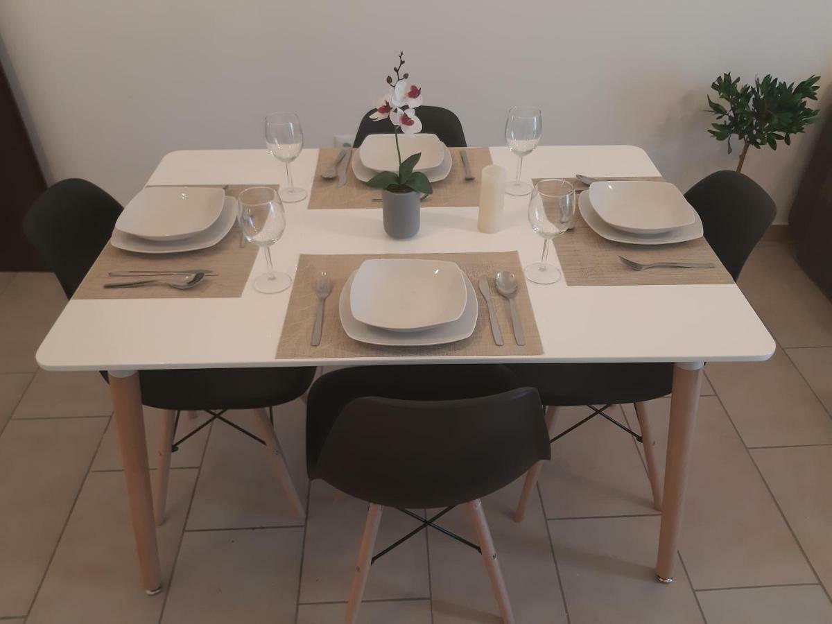 Skala Pearls A2 Apartment Bagian luar foto